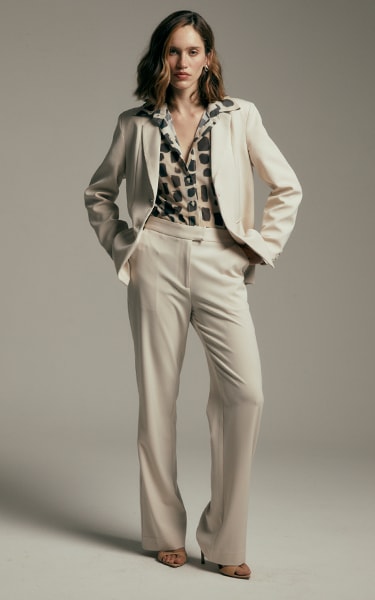 O Inverno'26 da Canal Concept celebra a elegância natural que existe em cada mulher. Peças criadas para vestir com leveza, conforto e autenticidade 