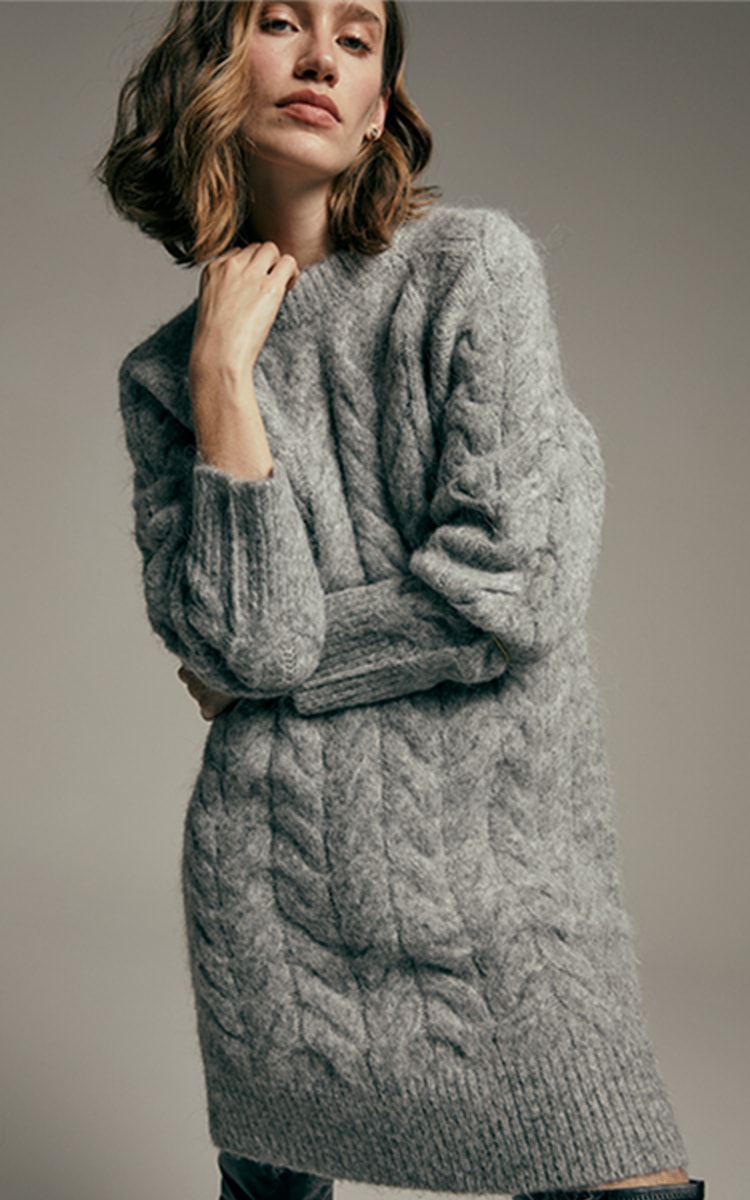 Em tecidos encorpados, modelagens atemporais e cores que traduzem a elegância dos dias mais frios. Do ritmo da cidade aos momentos de pausa, cada detalhe foi pensado para acompanhar o seu inverno com conforto, sofisticação e a versatilidade que são marca registrada da Canal.