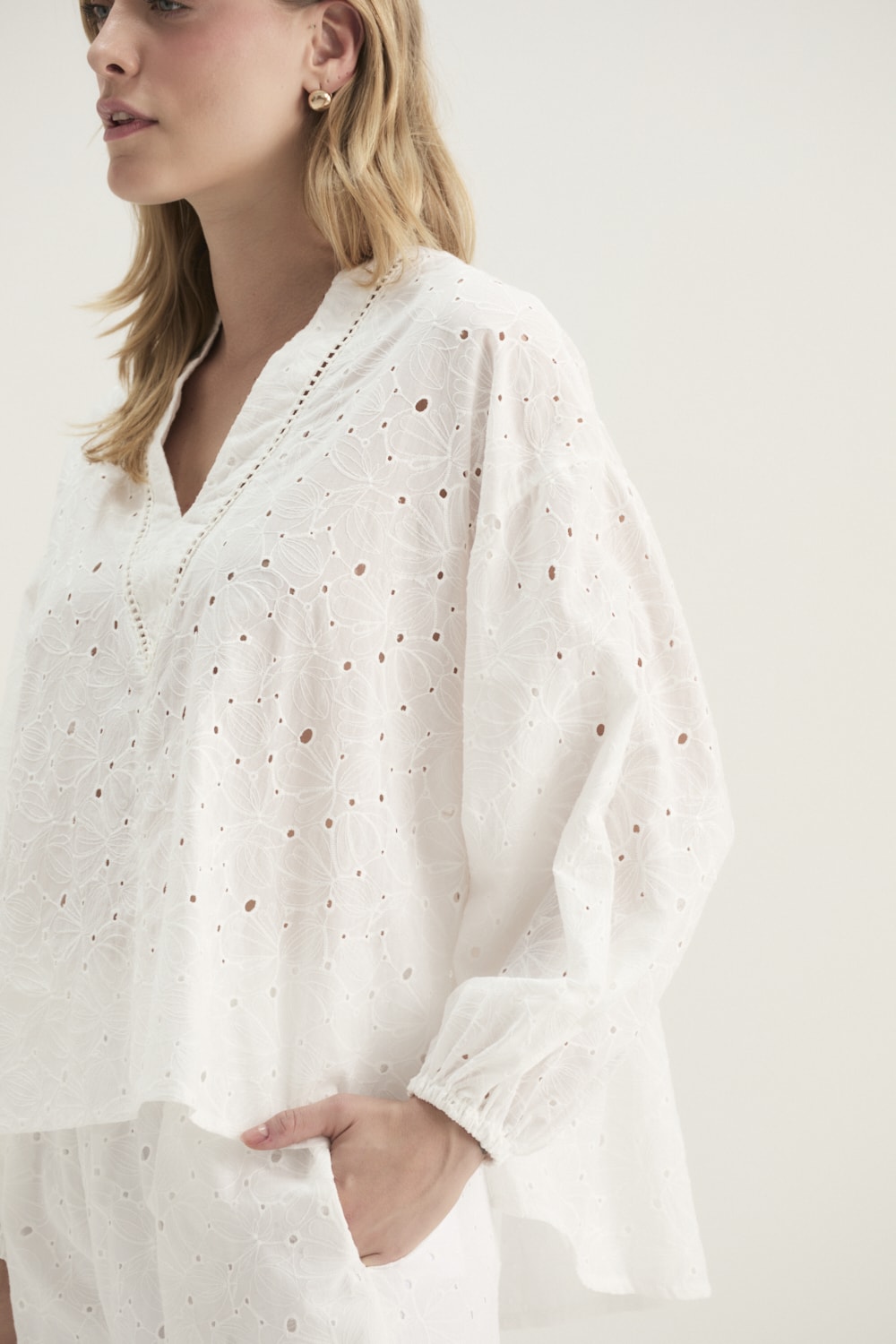 image_bf549d1a-0c87-4161-8f17-906370e40f13