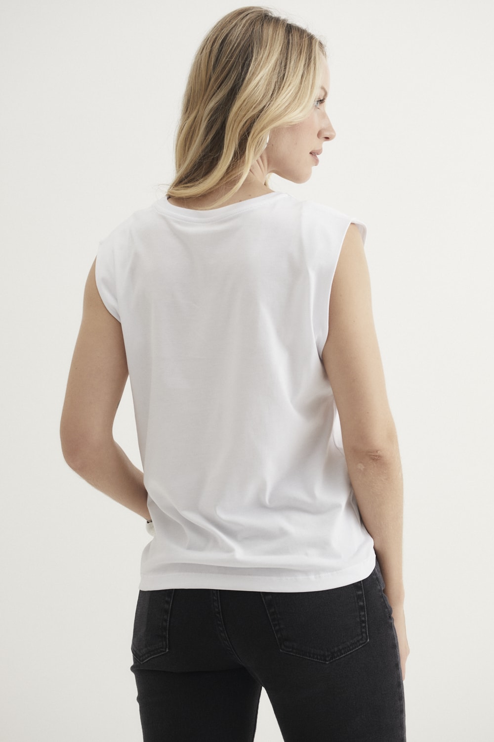 image_f6a81a1f-397b-4928-9478-b056491b3030