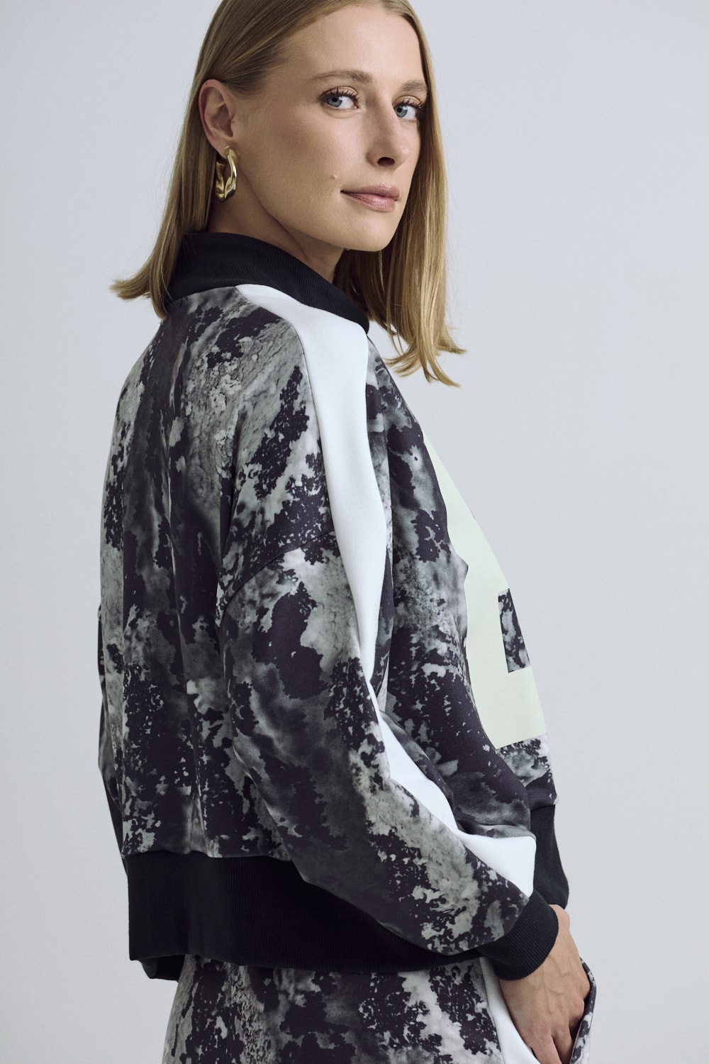 image_e2cfbda4-a523-4b16-96c4-6e7647c3a3f6