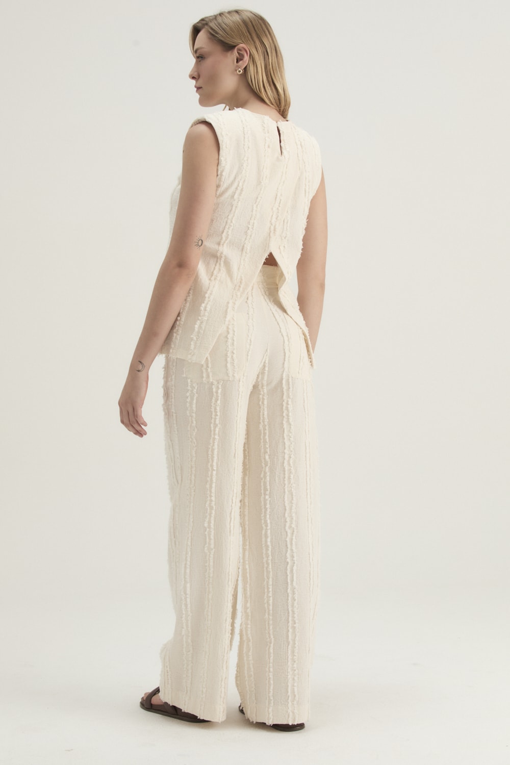 image_c3b30ba2-89e8-4180-9a56-295253c5cc16