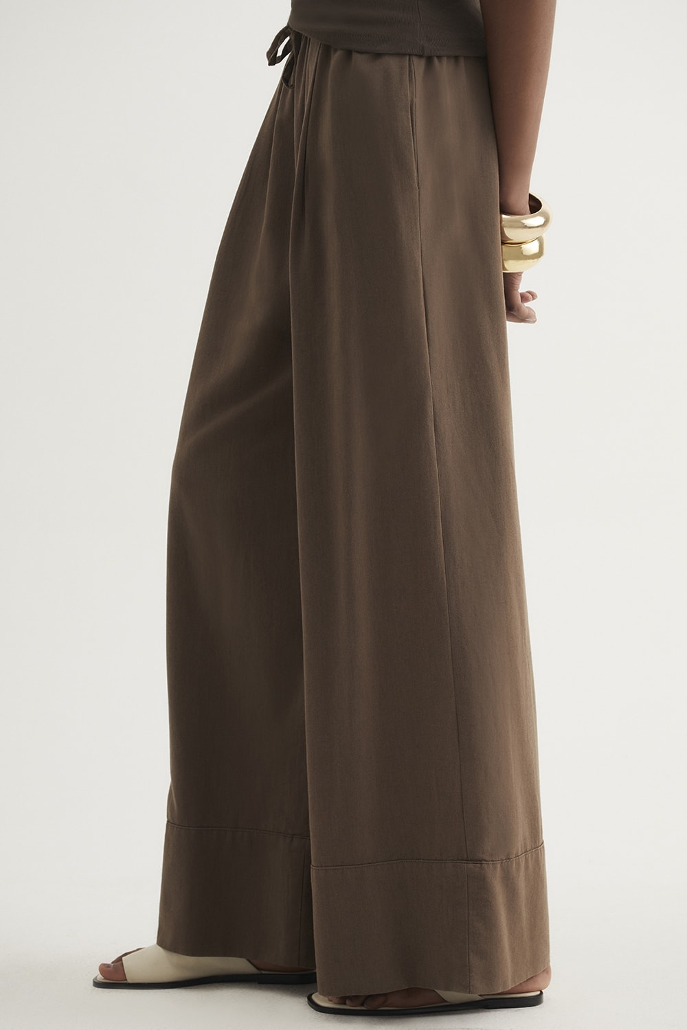 image_16646923-8210-47ff-9320-b7d48d88d28a