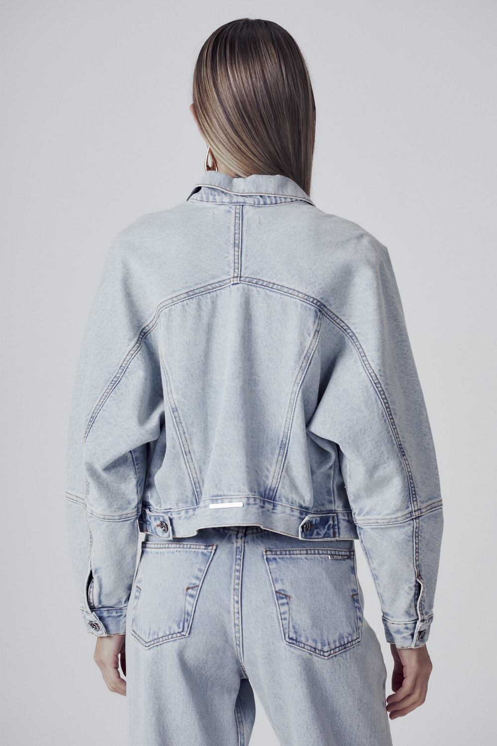 image_a1efa175-954b-4f1d-b524-8b79a4b8d4ca