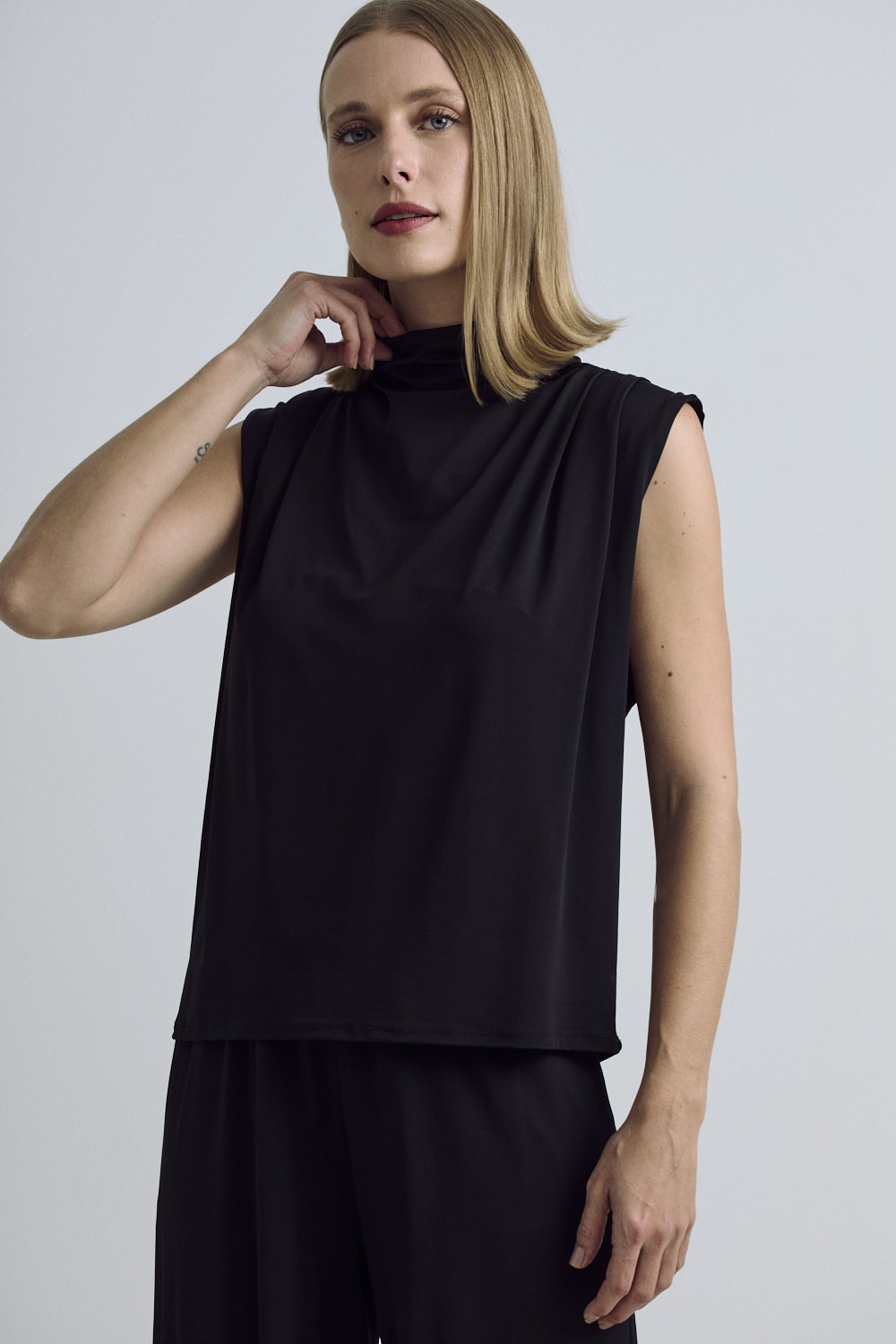 image_ee4aa15f-1adc-46a1-b65c-56869369291a