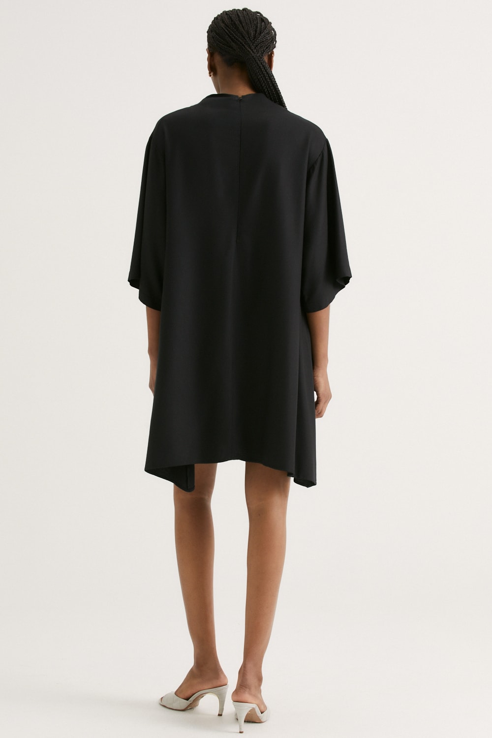 image_b10d7143-f628-417d-bf27-53b663dedde4