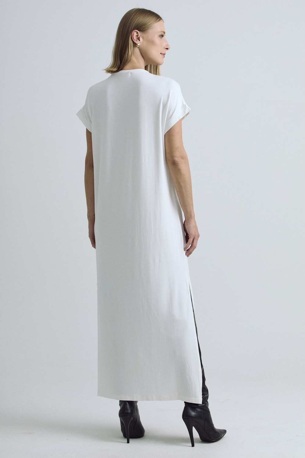 image_b24467d5-1339-4a42-84a8-db0d49f0d18f