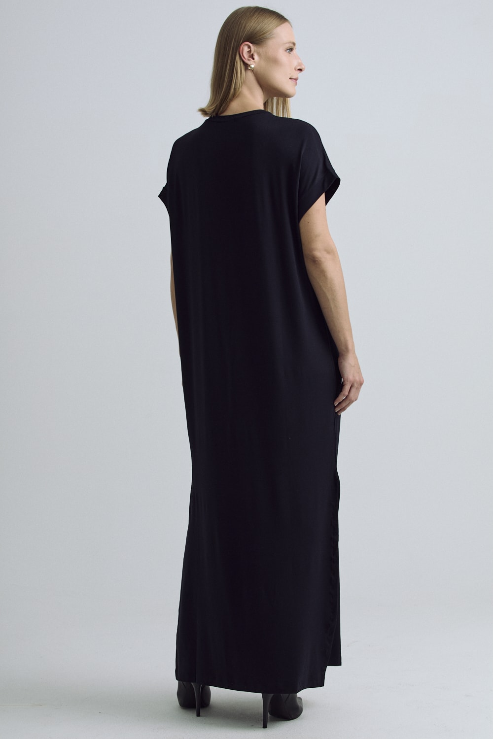 image_cfc8e63c-8f4c-4c55-8381-7b38e874c4fe