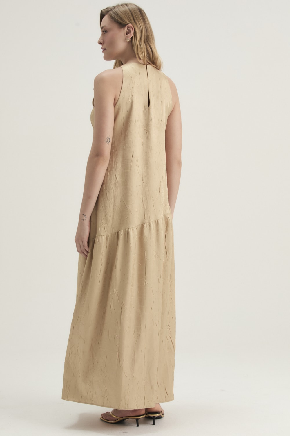 image_b5fcb65c-494c-4fc8-b133-8f4550a5f48e