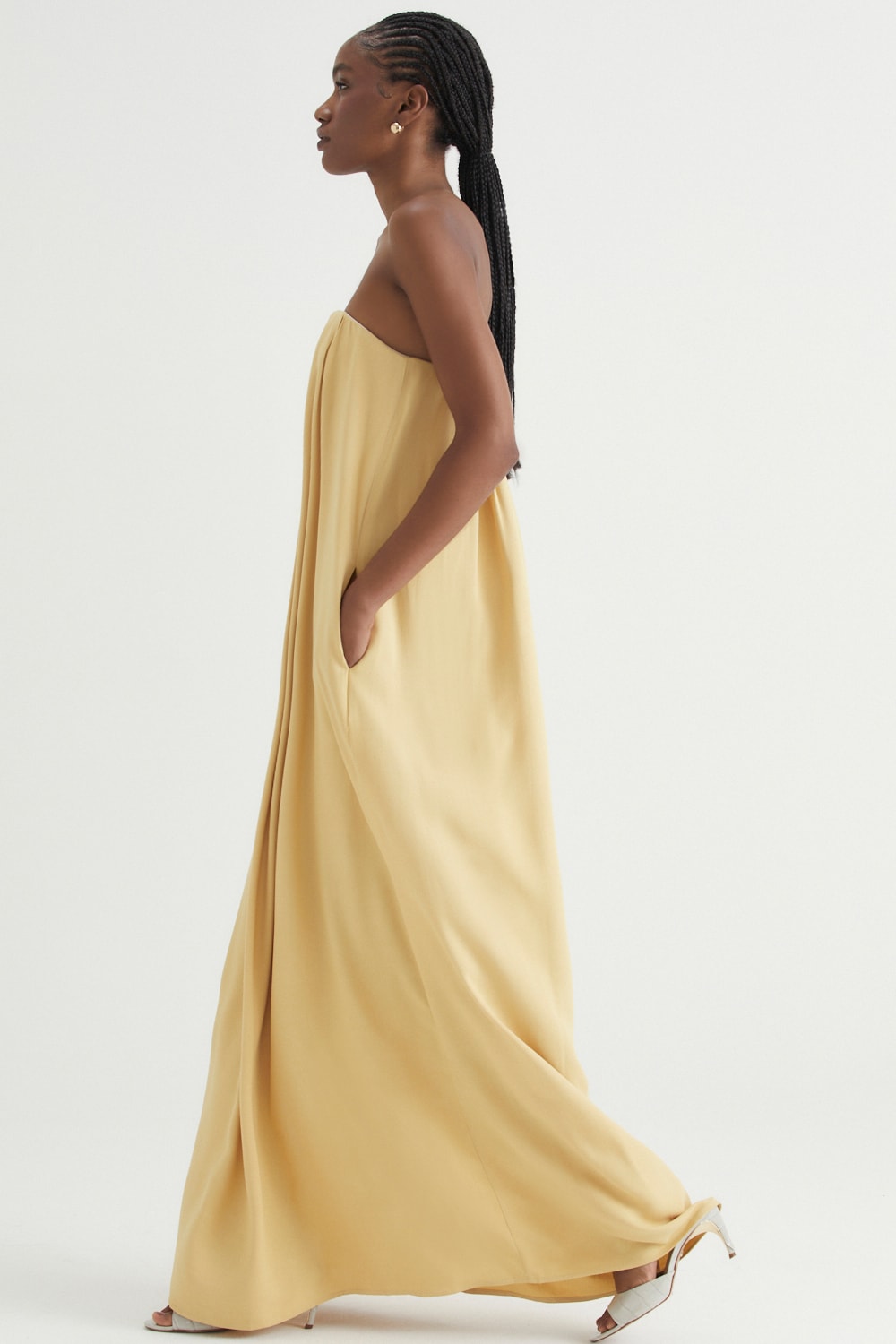 image_e4e9c8b4-d0f0-4b38-8bfb-367486c4ade6